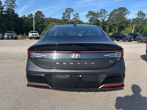 Used 2025 Hyundai Sonata SEL AWD/4WD image 5