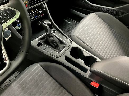 New 2026 Volkswagen Jetta S image 10