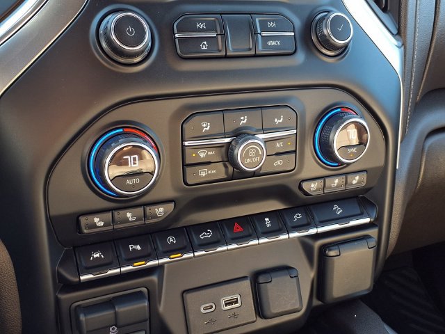 Used 2020 Chevrolet Silverado 1500 LTZ w/ LTZ Plus Package AWD/4WD image 9