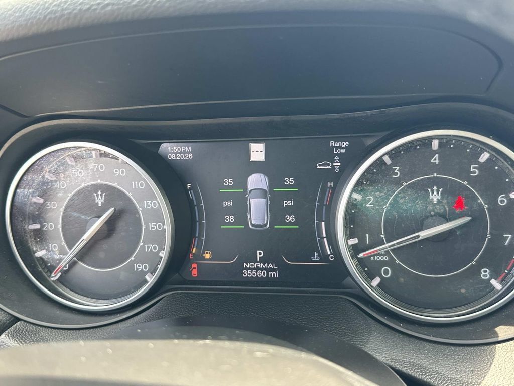 Used 2023 Maserati Levante GT AWD/4WD image 28