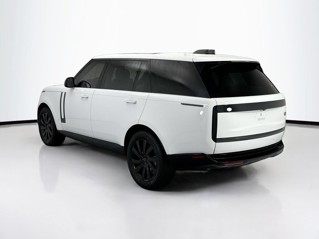 Used 2023 Land Rover Range Rover Long Wheelbase SE AWD/4WD image 7