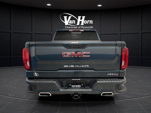Used 2020 GMC Sierra 1500 AT4 w/ AT4 Premium Package image 4