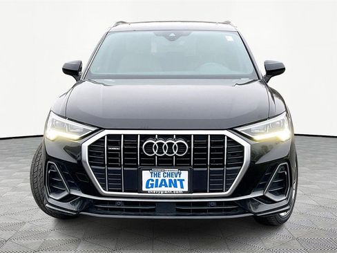 Used 2020 Audi Q3 2.0T Premium Plus w/ Premium Plus Package image 2