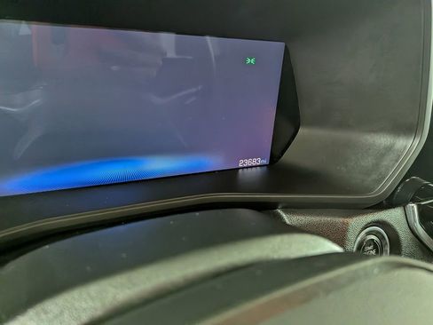 Certified 2024 Chevrolet Colorado Trail Boss w/ Technology Package image 21