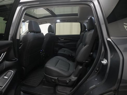 Certified 2023 Subaru Ascent Touring AWD/4WD image 16