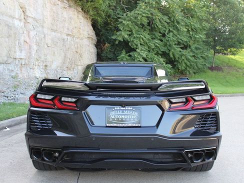 Used 2024 Chevrolet Corvette Stingray Premium Conv w/ Z51 Performance Package RWD image 10