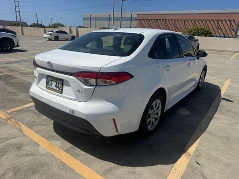Used 2023 Toyota Corolla LE FWD image 6