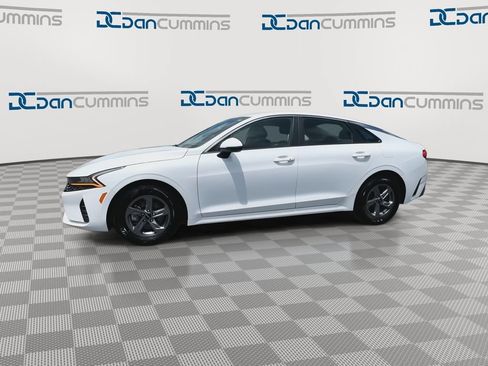Used 2023 Kia K5 LXS FWD image 5