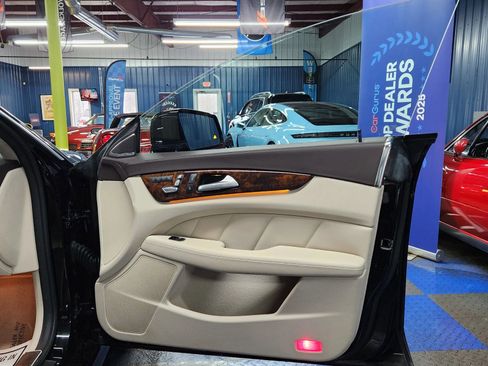 Used 2015 Mercedes-Benz CLS 400 CLS 400 4MATIC Coupe 4D image 13