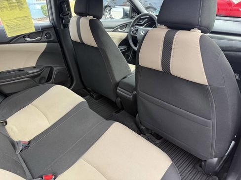Used 2019 Honda Civic EX image 18