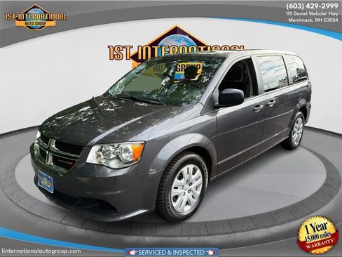 Used 2019 Dodge Grand Caravan SE FWD image 1