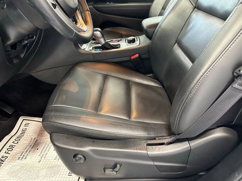 Used 2018 Jeep Grand Cherokee Limited AWD/4WD image 14