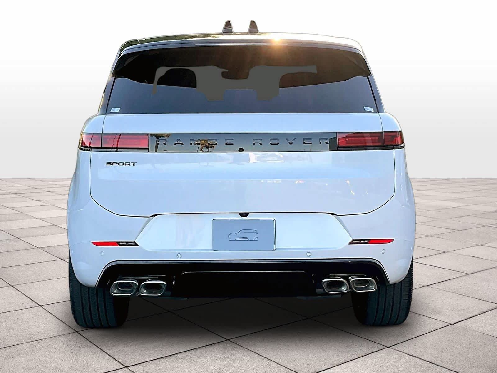 New 2026 Land Rover Range Rover Sport Dynamic SE AWD/4WD image 6