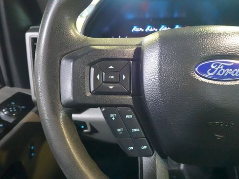 Used 2019 Ford F550 4x4 Regular Cab Super Duty image 18