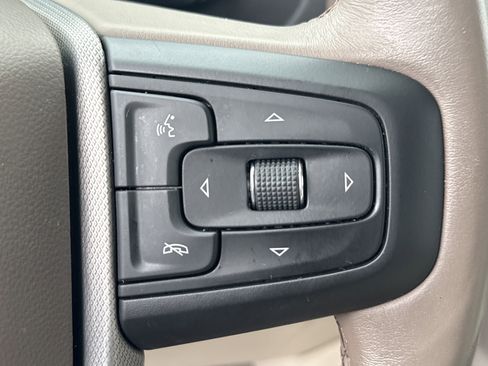 Used 2022 GMC Yukon XL Denali image 29