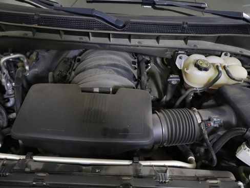 Used 2022 GMC Yukon XL Denali w/ Denali Premium Package AWD/4WD image 15
