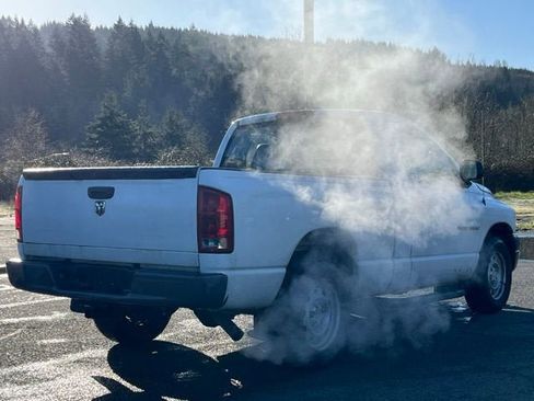 Used 2006 Dodge Ram 1500 Truck ST image 5