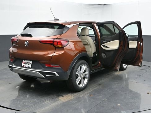 Used 2020 Buick Encore GX Preferred AWD/4WD image 37