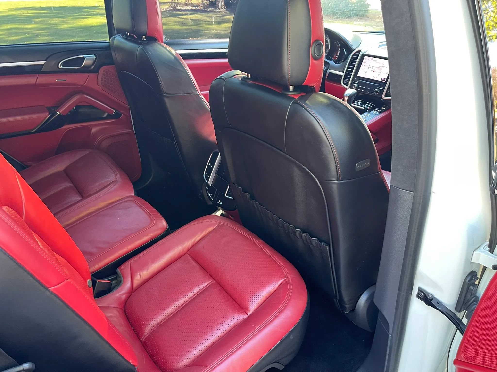 Used 2017 Porsche Cayenne GTS AWD/4WD image 13