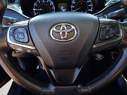 Used 2014 Toyota Avalon Limited FWD image 17