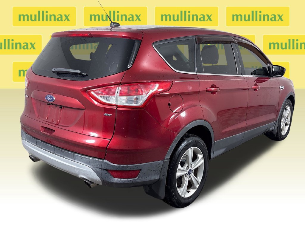 Used 2015 Ford Escape SE FWD image 4