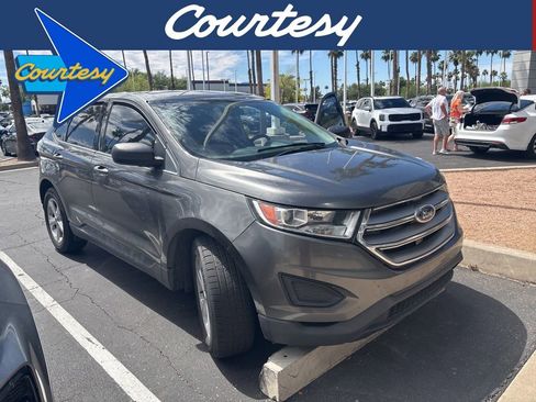 Used 2016 Ford Edge SE image 1