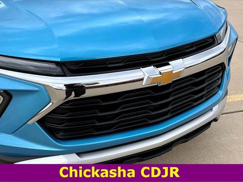 Used 2025 Chevrolet TrailBlazer LT image 30