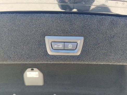 New 2025 BMW 740i w/ Executive Package image 10