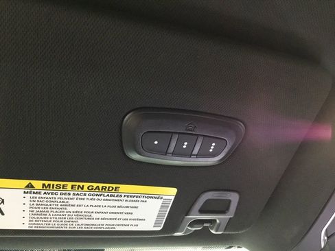 Used 2024 Jeep Grand Cherokee Limited w/ Black Appearance Package AWD/4WD image 27