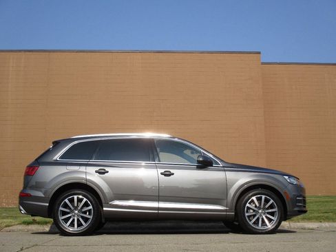 Used 2018 Audi Q7 3.0T Prestige w/ Prestige Package AWD/4WD image 61