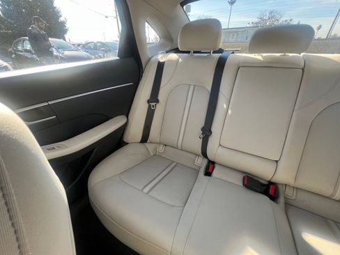 Used 2025 Hyundai Sonata SEL FWD image 40