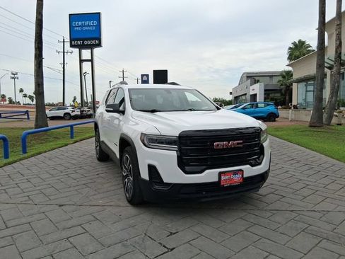 Used 2021 GMC Acadia SLE w/ Driver Convenience Package FWD image 1