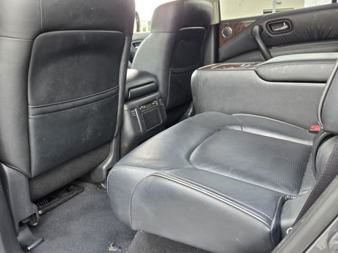 Used 2016 INFINITI QX80 2WD w/ Driver's Assistance Package image 12