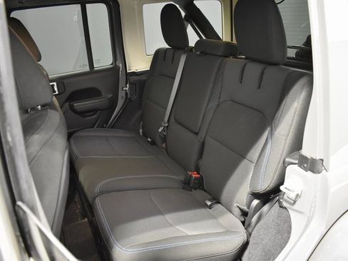 Used 2023 Jeep Wrangler Unlimited Rubicon 4xe w/ Safety Group image 34