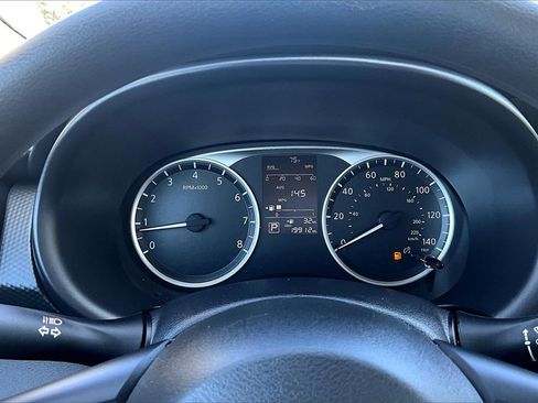 Used 2024 Nissan Kicks S image 18