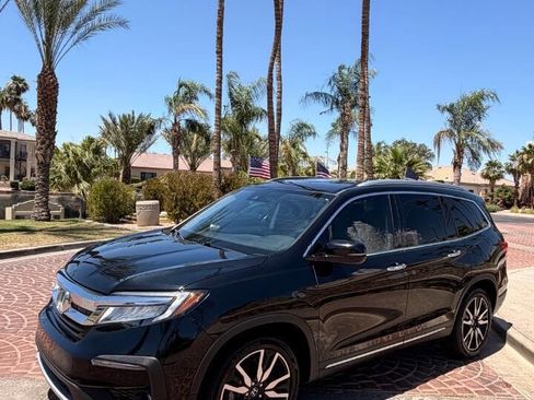 Used 2021 Honda Pilot Touring image 4