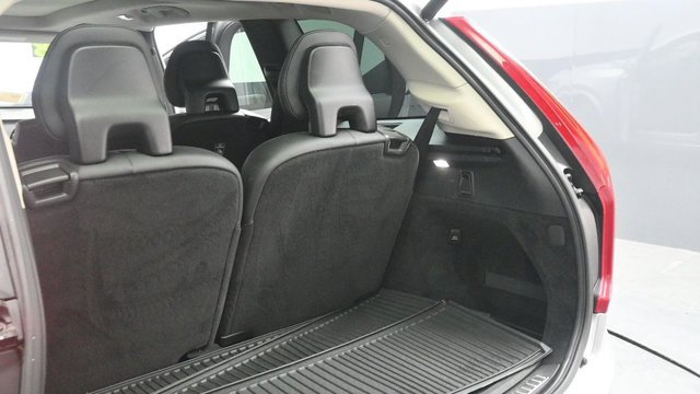 Used 2018 Volvo XC90 T6 Momentum w/ Convenience Package AWD/4WD image 20