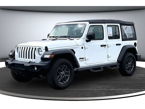 Certified 2022 Jeep Wrangler Unlimited Sport AWD/4WD image 16