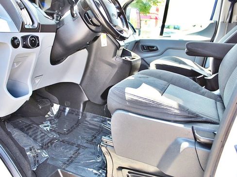 Used 2017 Ford Transit 350 XLT image 25