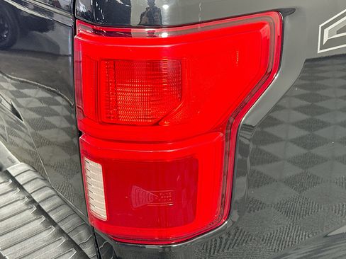 Used 2018 Ford F150 Lariat w/ Equipment Group 502A Luxury image 33