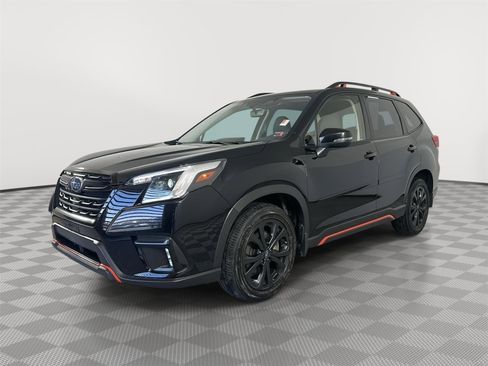 Used 2023 Subaru Forester Sport image 3