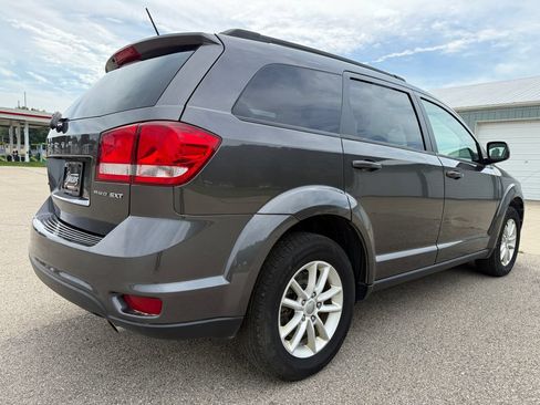 Used 2017 Dodge Journey SXT w/ Comfort/Convenience Group AWD/4WD image 5