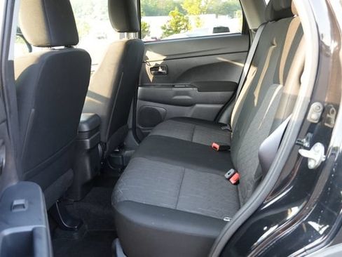 Used 2022 Mitsubishi Outlander Sport ES FWD image 14