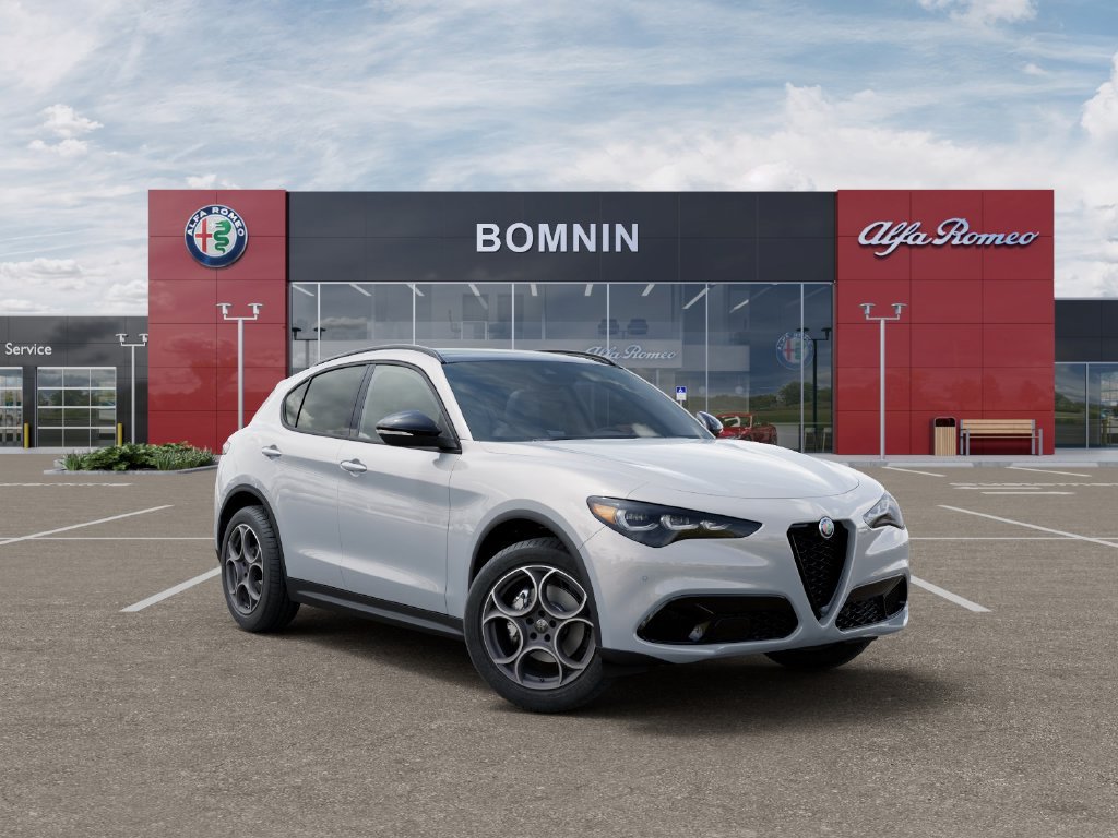 New 2026 Alfa Romeo Stelvio Sprint AWD/4WD image 5