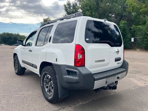 Used 2015 Nissan Xterra PRO-4X w/ Pro-4x Leather Package AWD/4WD image 3