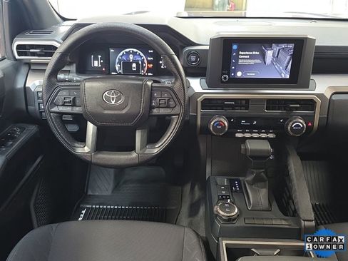 Used 2025 Toyota Tacoma SR5 AWD/4WD image 16
