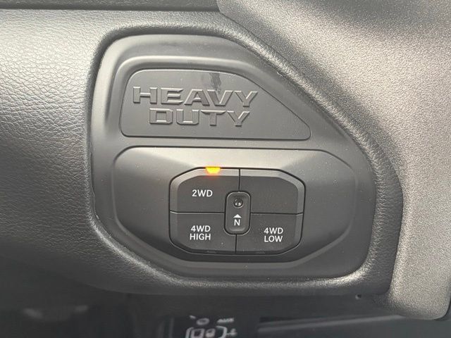 New 2026 RAM 5500 Tradesman w/ Chrome Appearance Group AWD/4WD image 21