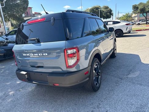 Used 2024 Ford Bronco Sport Outer Banks w/ Tech Package AWD/4WD image 5