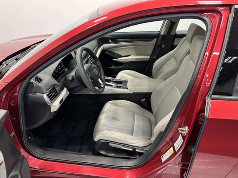Used 2019 Honda Accord LX image 11