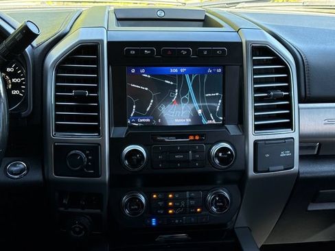 Used 2020 Ford F450 Platinum w/ FX4 Off-Road Package AWD/4WD image 10